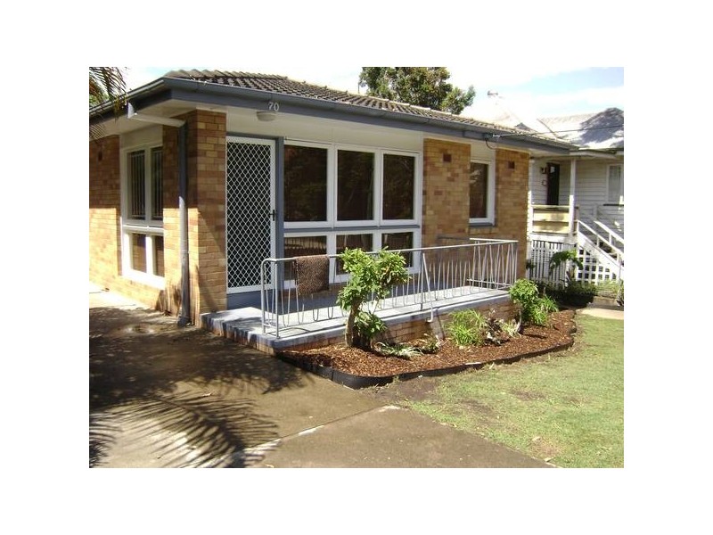 1/70 Abingdon Street, Woolloongabba QLD 4102