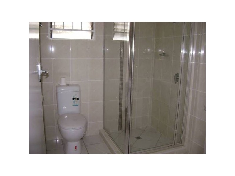 1/70 Abingdon Street, Woolloongabba QLD 4102