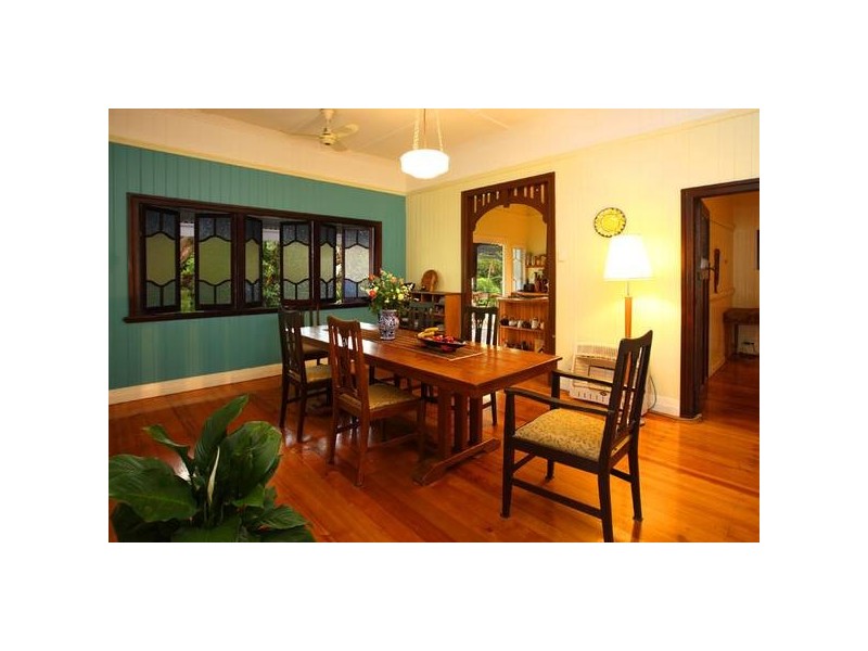 14 Julia Street, Highgate Hill QLD 4101