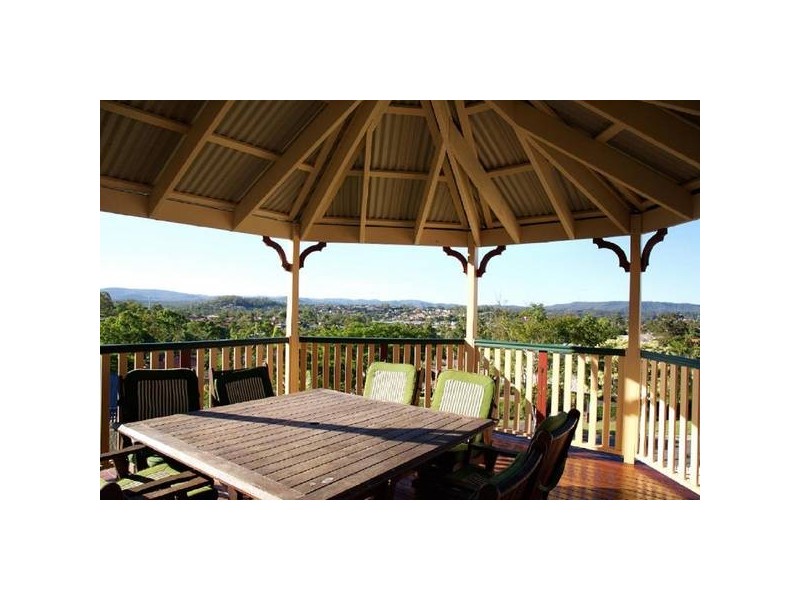 67 Dove Tree Crescent, Sinnamon Park QLD 4073