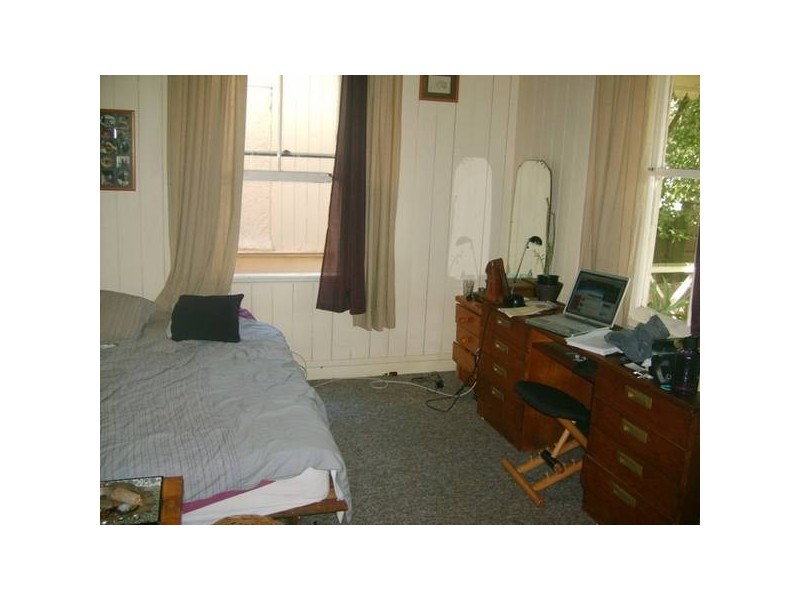 16 Heaslop Street, Woolloongabba QLD 4102