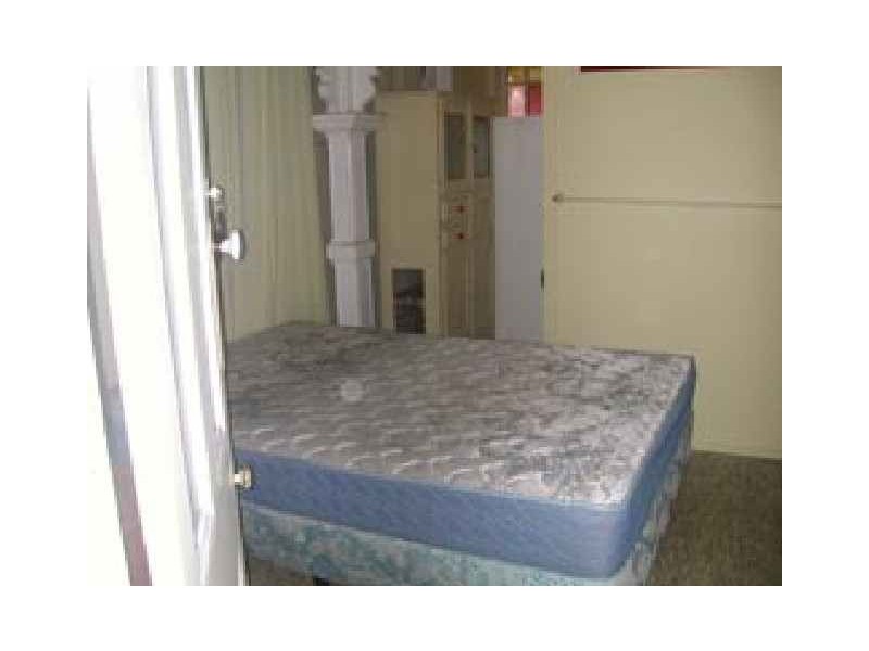 3/54 Broadway Street, Woolloongabba QLD 4102