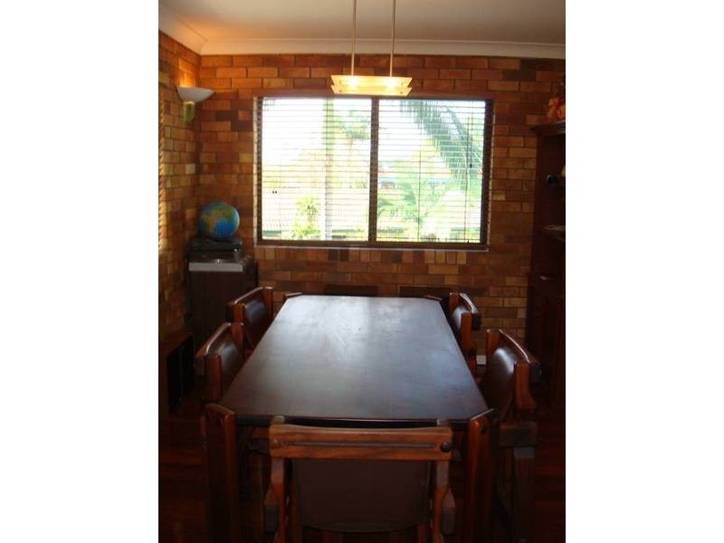 73 Chilton Street, Sunnybank Hills QLD 4109