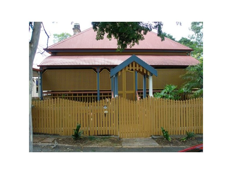 25 Jones Street, Highgate Hill QLD 4101