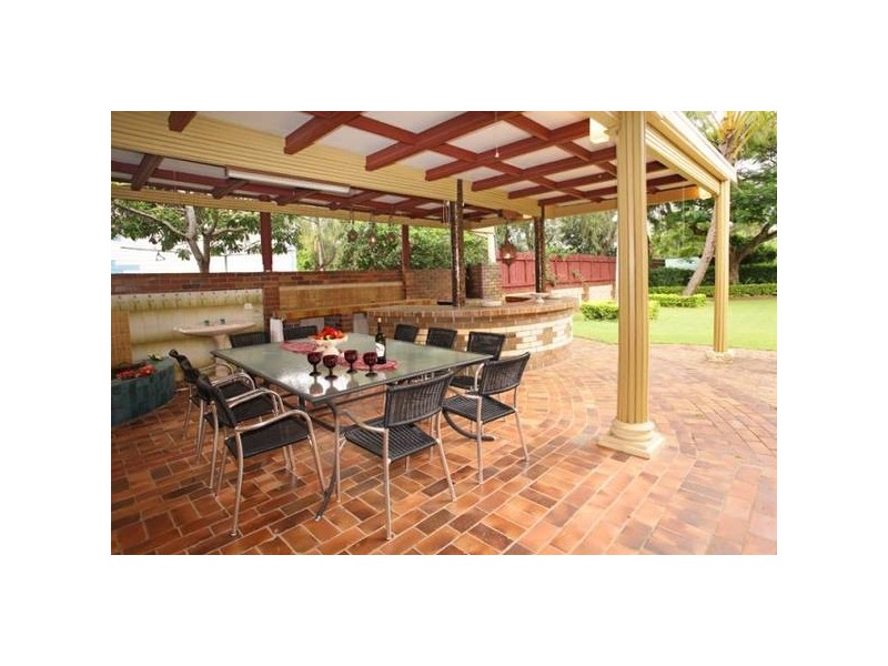 106 Chelmer Street West, Chelmer QLD 4068