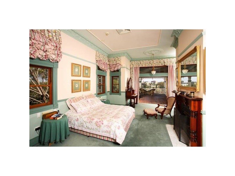 Highgate Hill QLD 4101