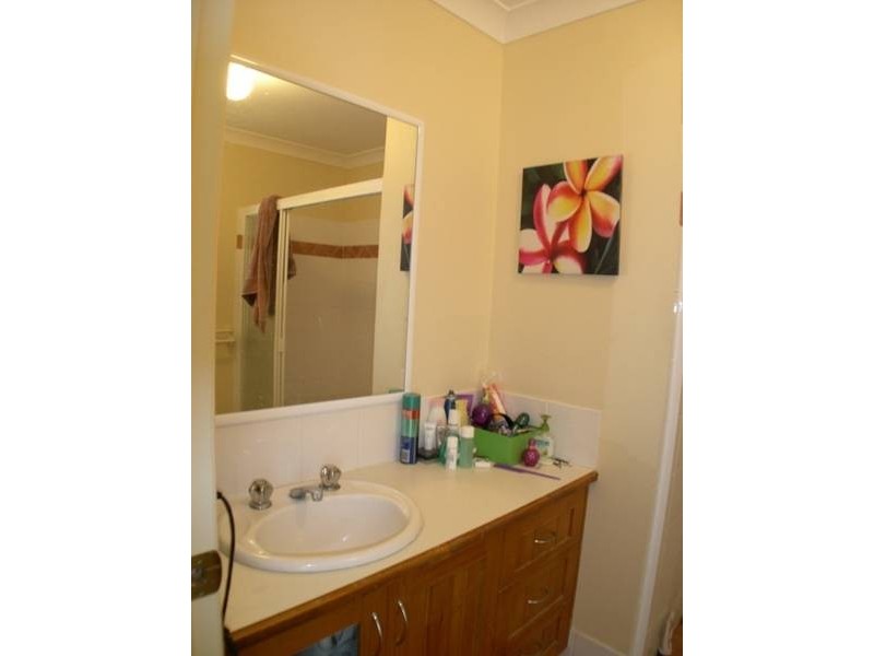 6 Thrushton Street, Greenslopes QLD 4120