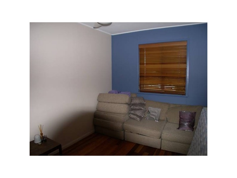 2/8 Ames Street, Coorparoo QLD 4151