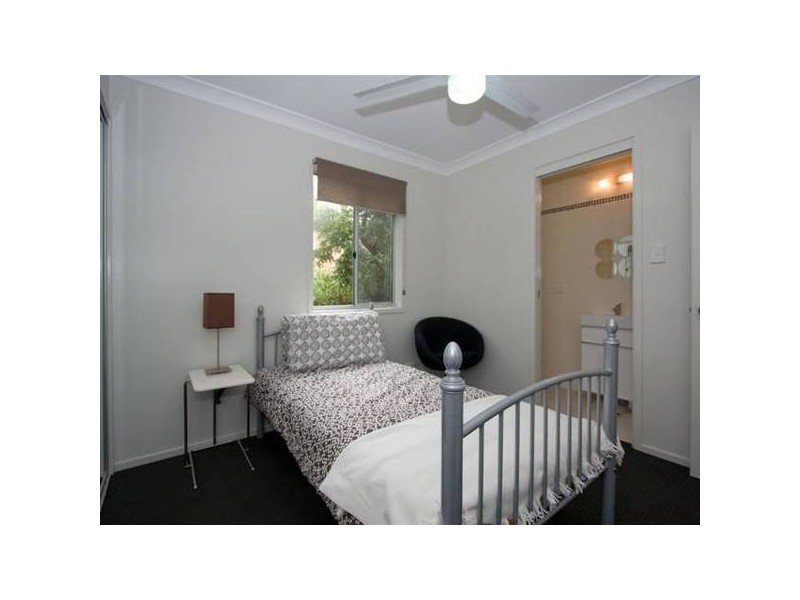 108 Brougham Street, Fairfield QLD 4103