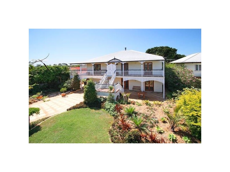127 O’Quinn Street, Nudgee Beach QLD 4014