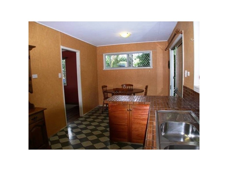 72 Holland Crescent, Capalaba QLD 4157