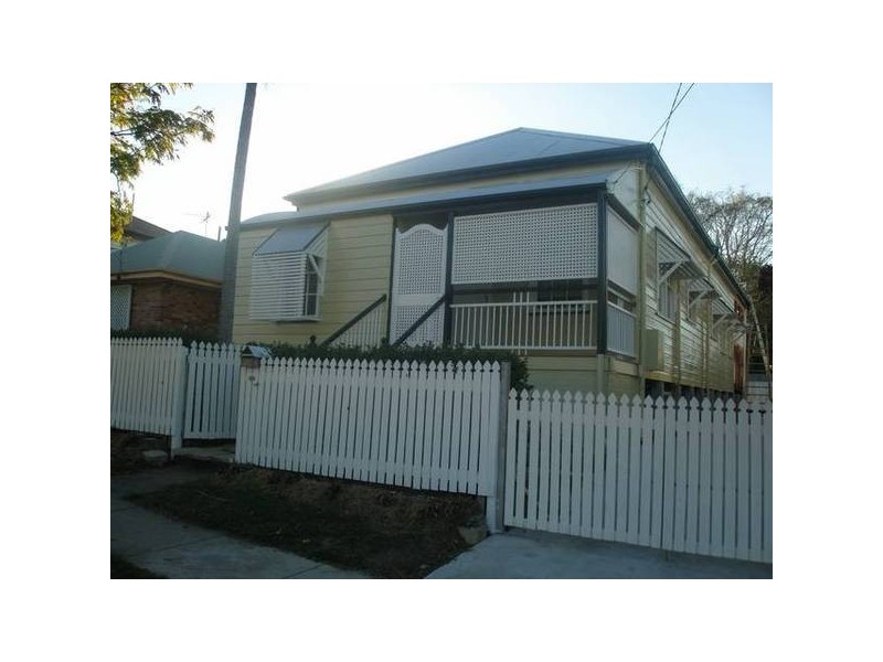 84 Lewis Street, Woolloongabba QLD 4102