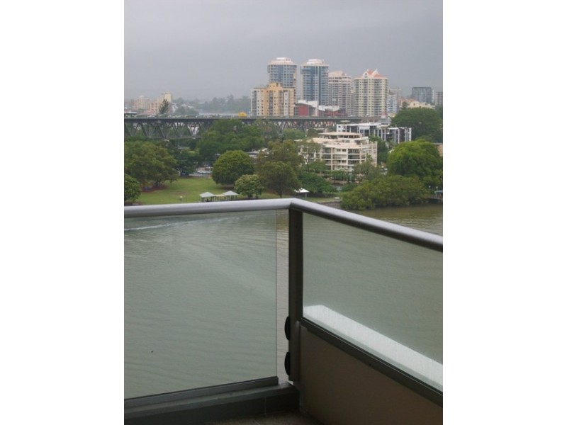 121/30 Macrossan Street, Brisbane QLD 4000