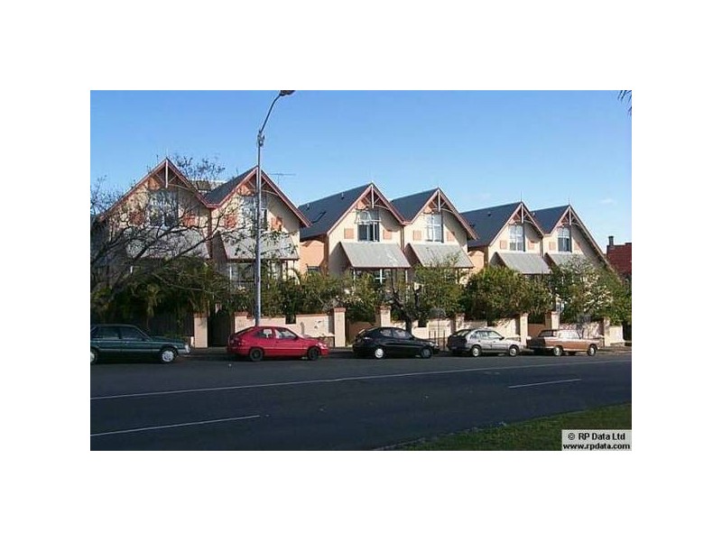 2/331 Gregory Terrace, Spring Hill QLD 4000