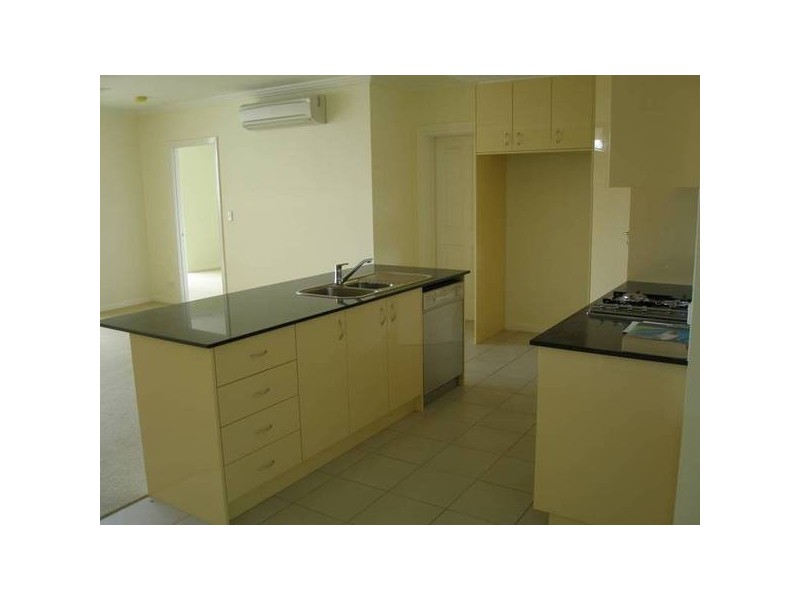 10/6 Edmondstone Street, West End QLD 4101