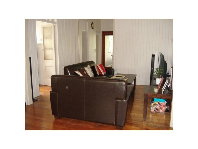 3 Burlington Street, East Brisbane QLD 4169