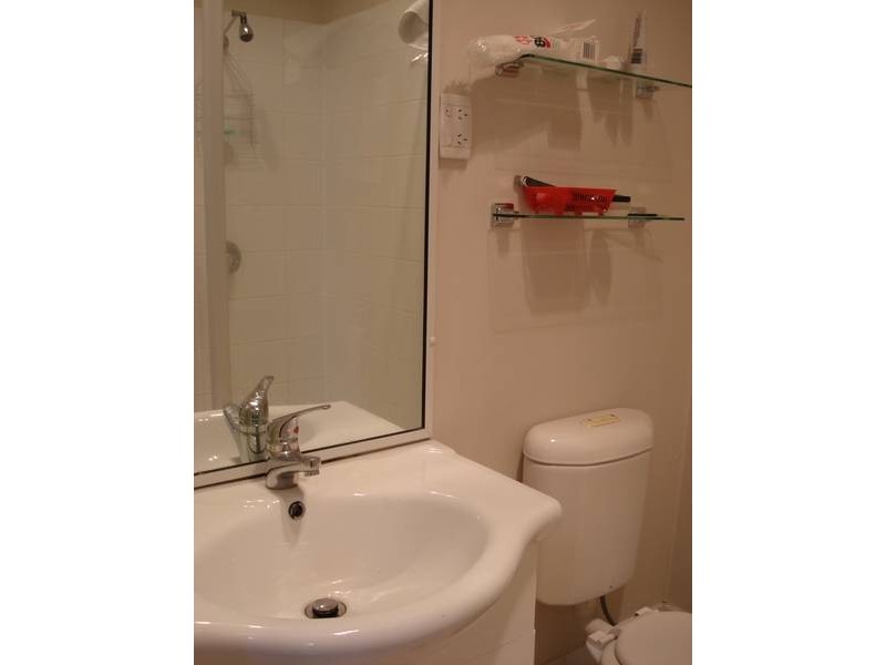 3 Burlington Street, East Brisbane QLD 4169