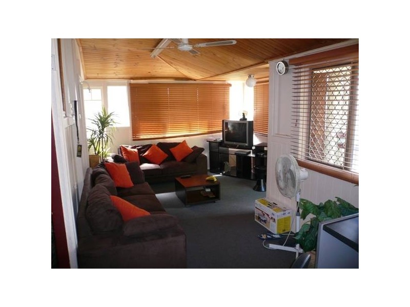 34 Bell Street, Kangaroo Point QLD 4169