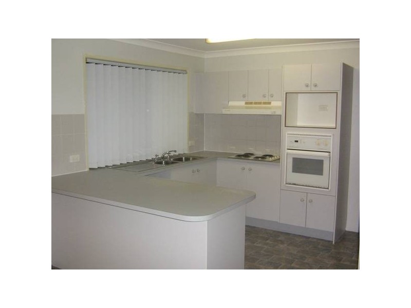 42 Pringle Place, Forest Lake QLD 4078