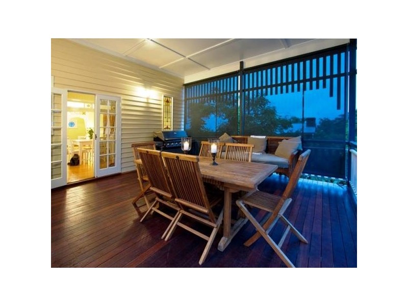 78 Lloyd Street, Camp Hill QLD 4152