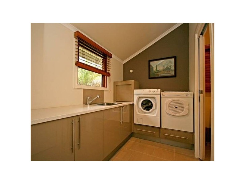 39 Strath Street, Highgate Hill QLD 4101