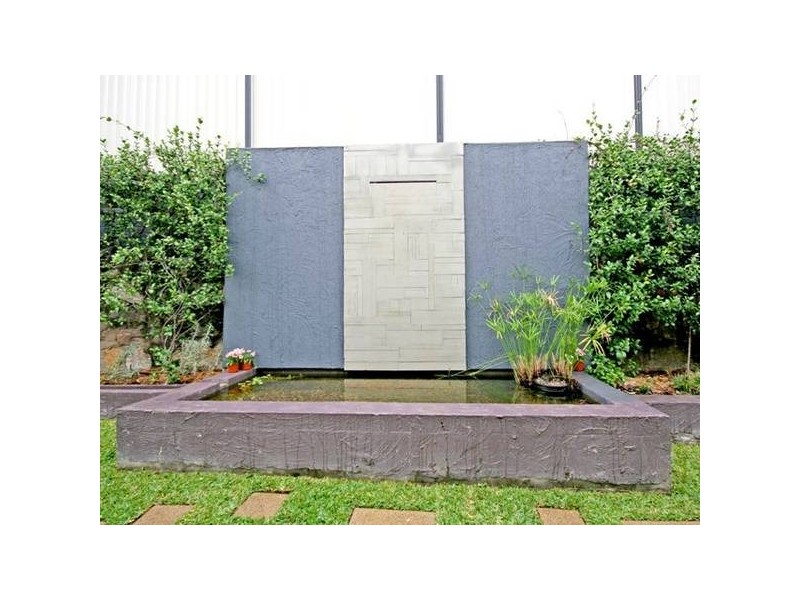 39 Strath Street, Highgate Hill QLD 4101