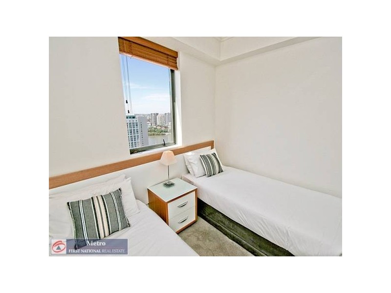 2401/212 Margaret Street, Brisbane QLD 4000