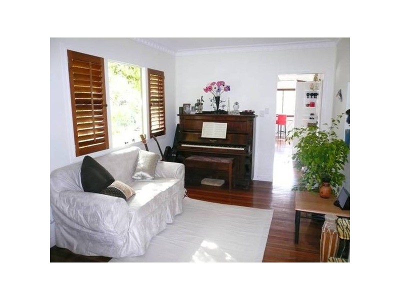 56 Beresford Terrace, Coorparoo QLD 4151