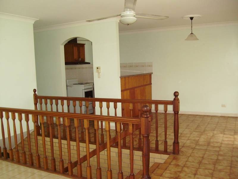 1/8 Heidelberg Street, East Brisbane QLD 4169