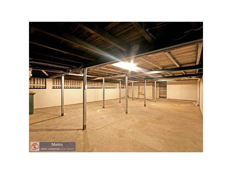 17 Mabel St, Highgate Hill QLD 4101