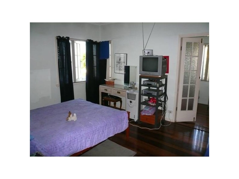 753 Oxley Road, Corinda QLD 4075