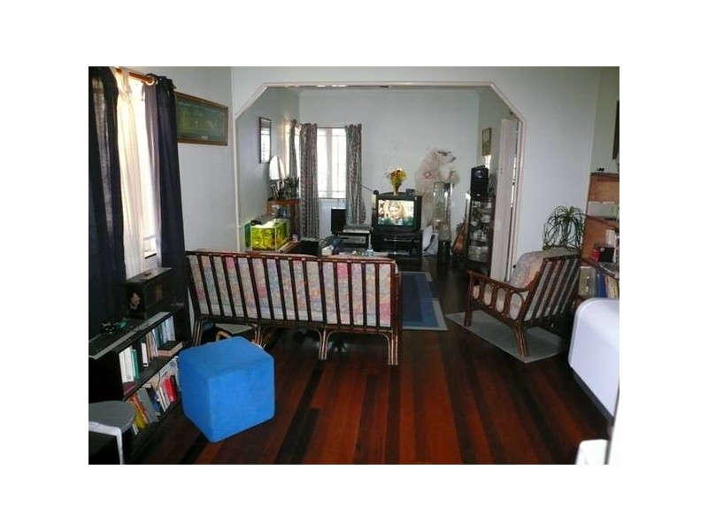 753 Oxley Road, Corinda QLD 4075