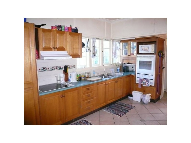 753 Oxley Road, Corinda QLD 4075