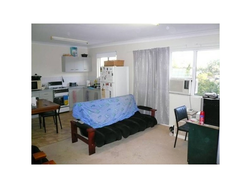 2/102 Henderson Street, Bulimba QLD 4171