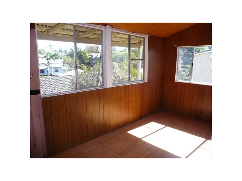 5 Copeland Street, Milton QLD 4064