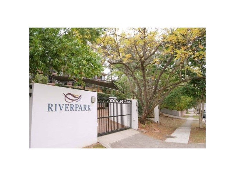 33/25 Dudley Street, Highgate Hill QLD 4101