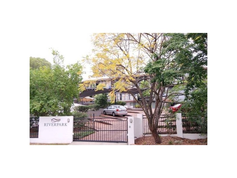 33/25 Dudley Street, Highgate Hill QLD 4101