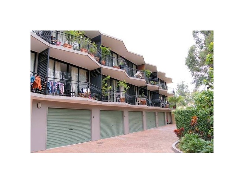 33/25 Dudley Street, Highgate Hill QLD 4101
