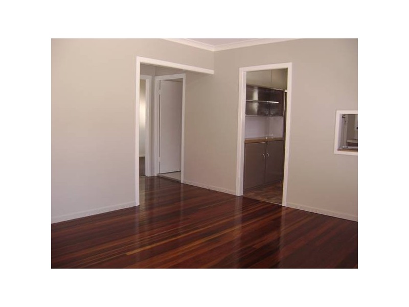 70 Abingdon St, Woolloongabba QLD 4102