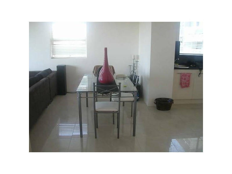 8/104 Dornoch Tce, Highgate Hill QLD 4101