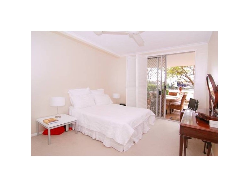 8/50 Rotherham Street, Kangaroo Point QLD 4169