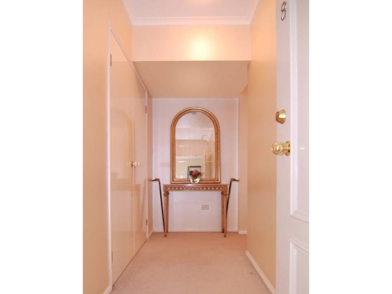 8/50 Rotherham Street, Kangaroo Point QLD 4169