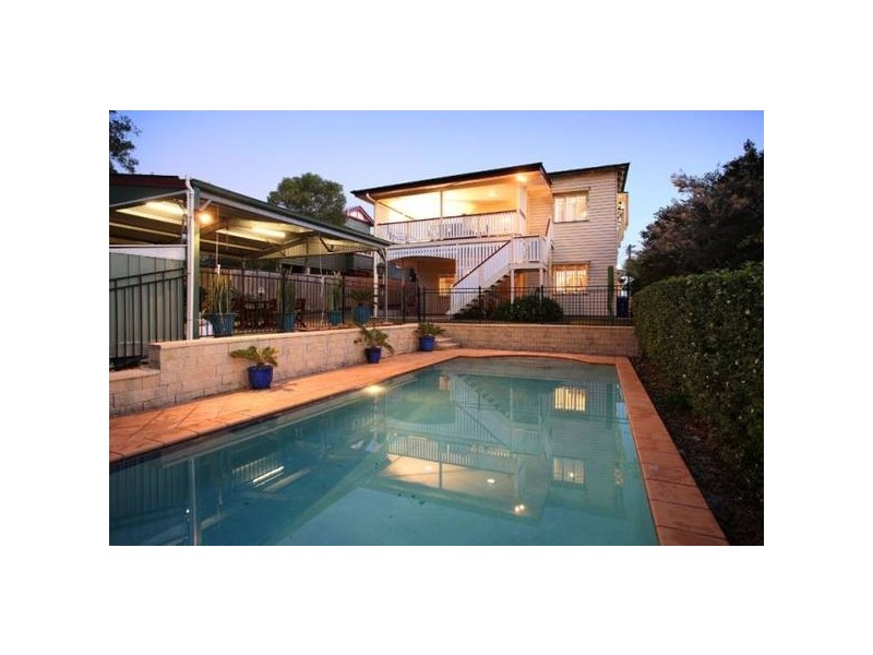 10 Glenfield Street, West End QLD 4101