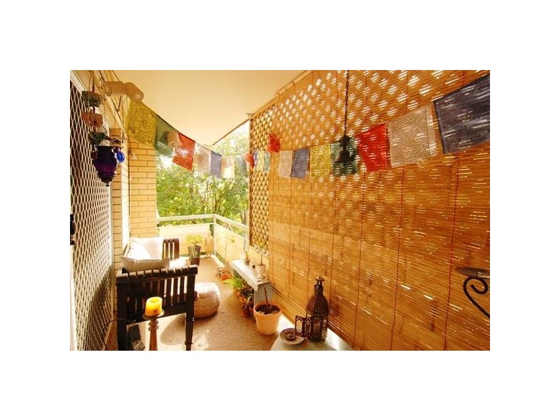 3/24 Raby Road, Coorparoo QLD 4151