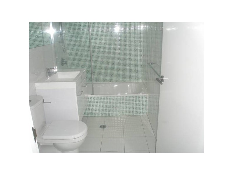 8/10 Thomas Street, West End QLD 4810