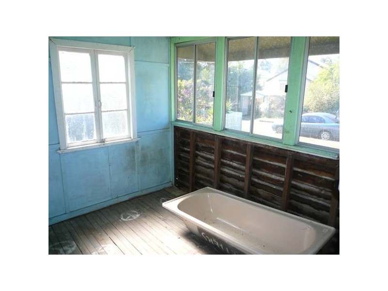 18 Wally Street, Nundah QLD 4012