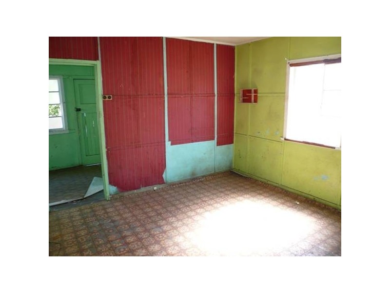 18 Wally Street, Nundah QLD 4012