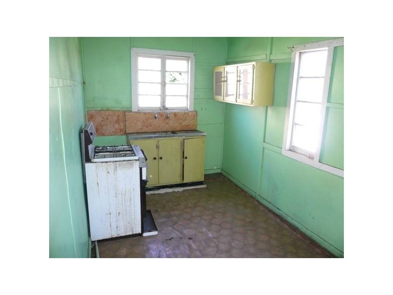 18 Wally Street, Nundah QLD 4012