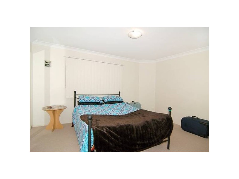 10/4 Cowlishaw Street, Newstead QLD 4006