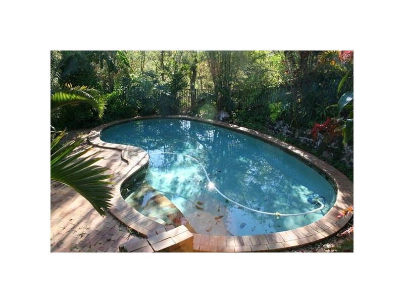 10 Beardsley Place, Carina QLD 4152